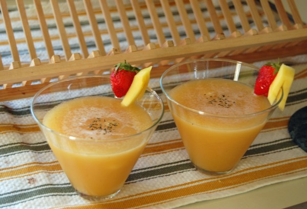 mango-drink-3-600-x-409.jpg